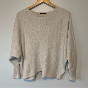 Tahari | Sweaters | Tahari Reglan 